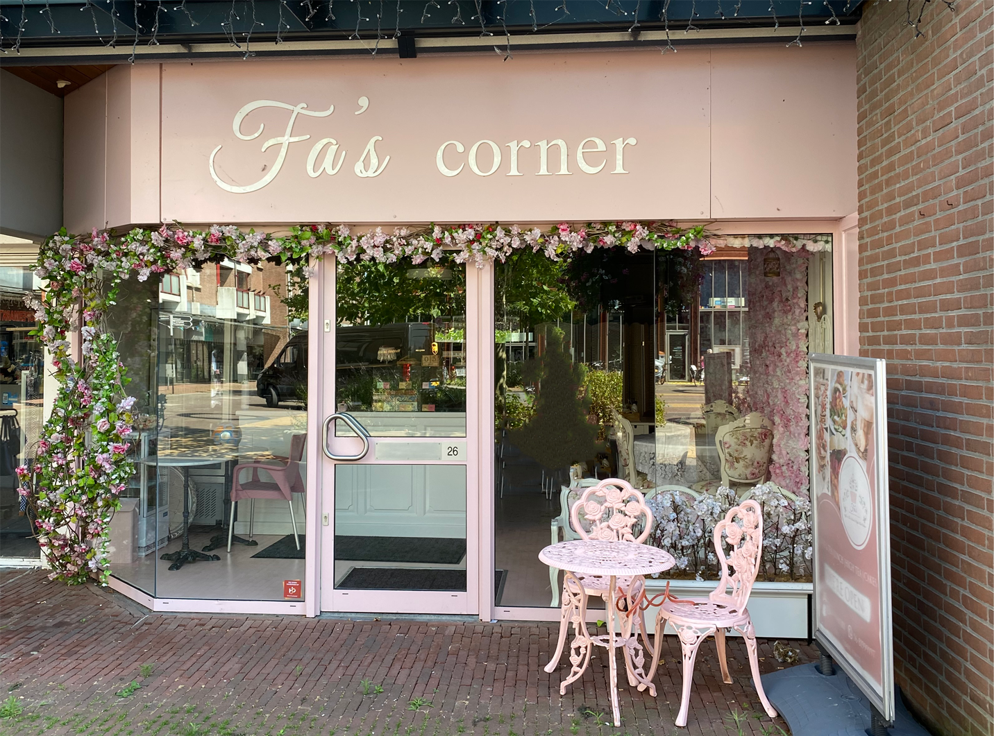 Fa's Corner